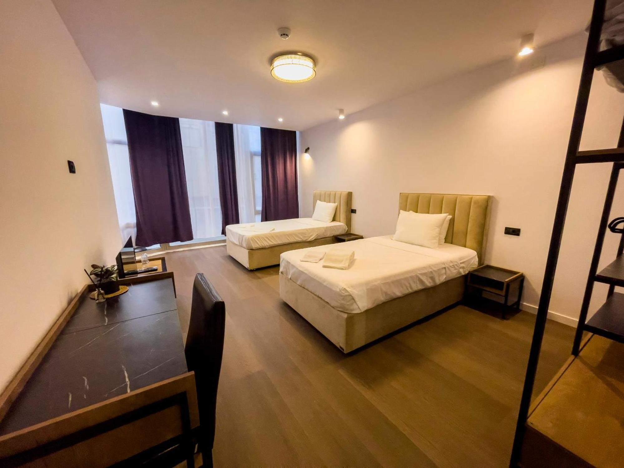 Hass Boutique Hotel Gostivar Ngoại thất bức ảnh